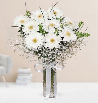  Tekirdağ Çiçek Silindir Vazoda Beyaz Gerberalar